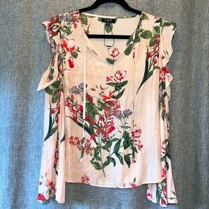 Curve Appeal Cold Shoulder Top Medium NWT